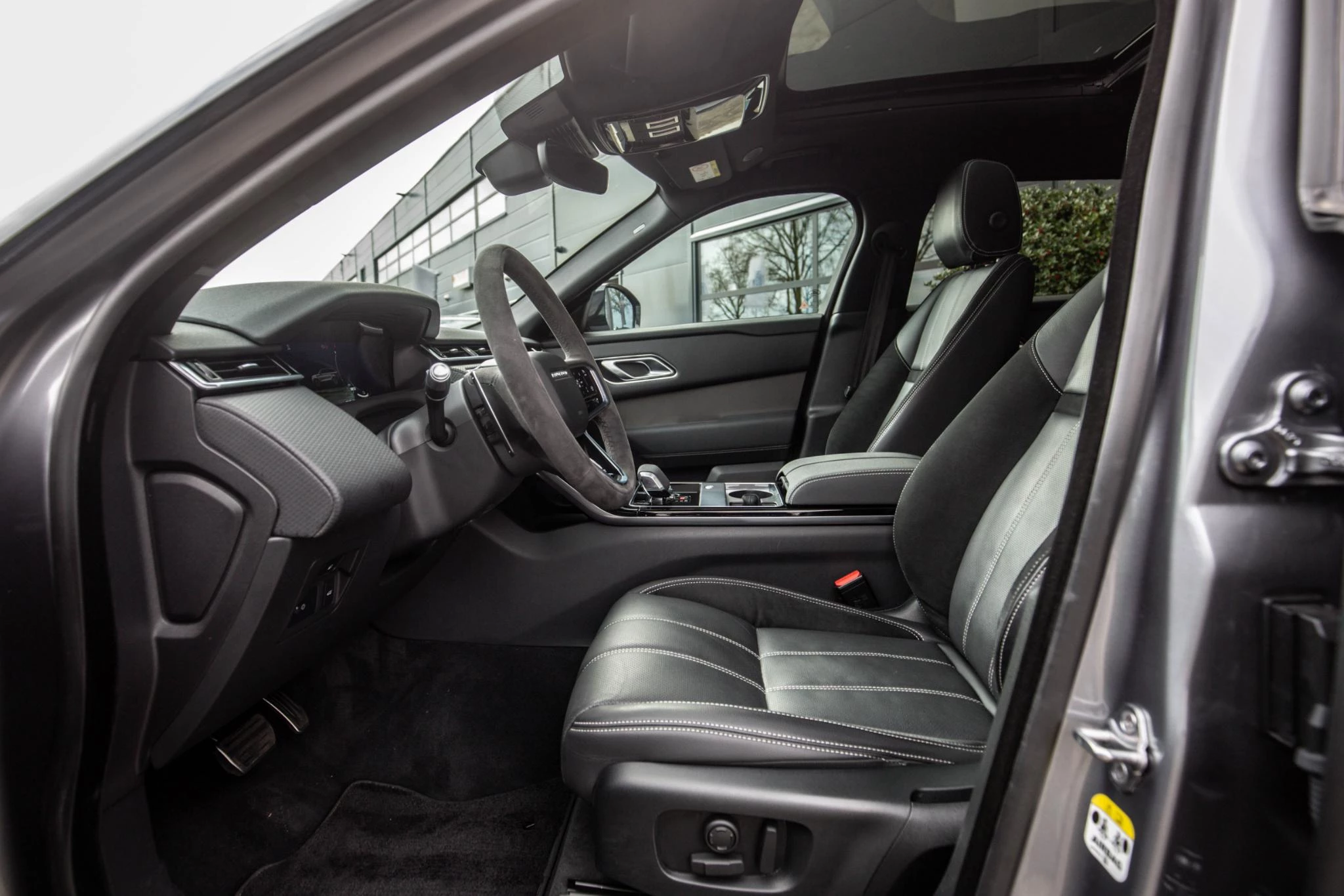 Hoofdafbeelding Land Rover Range Rover Velar