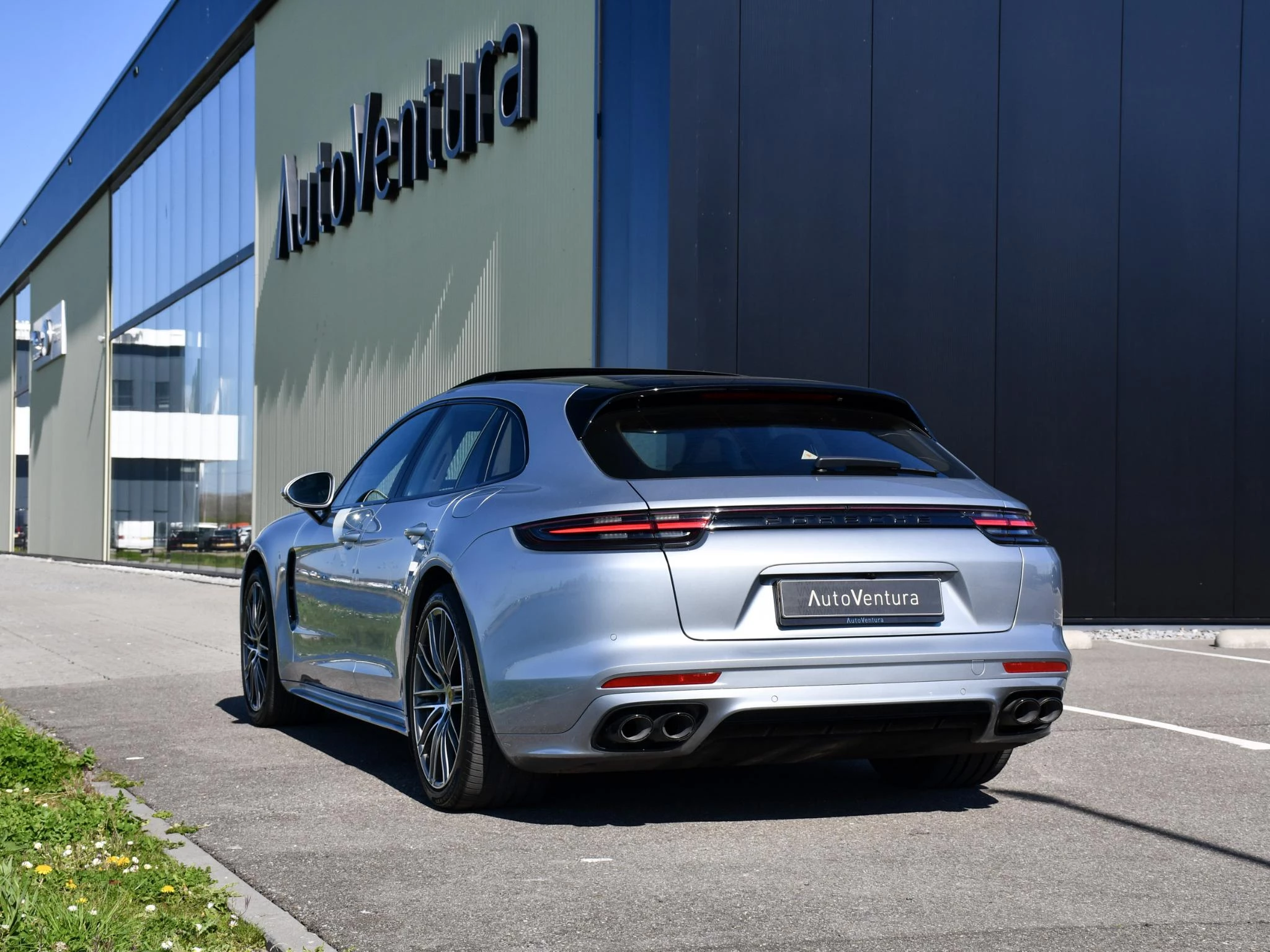 Hoofdafbeelding Porsche Panamera
