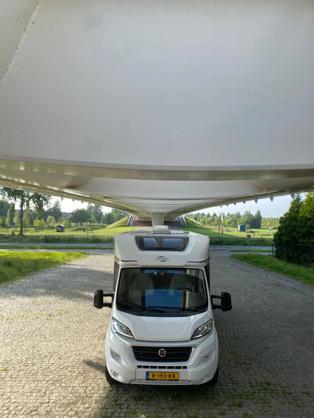 Hoofdafbeelding Carado T447