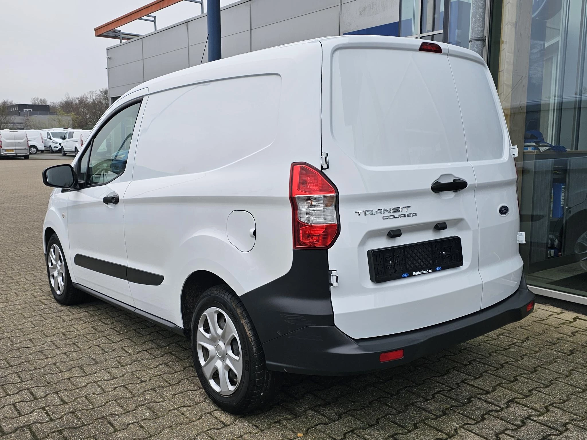 Hoofdafbeelding Ford Transit Courier