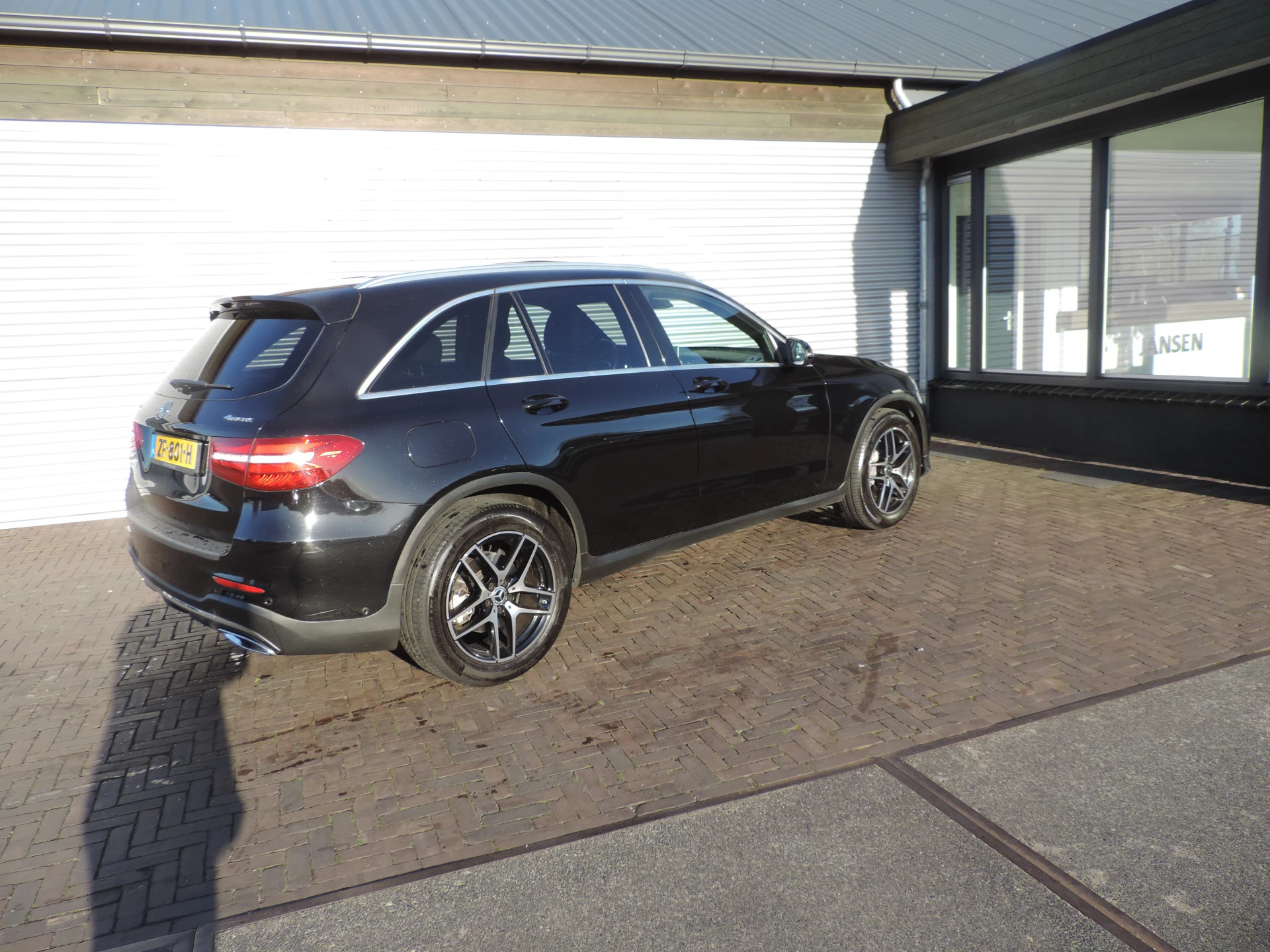 Hoofdafbeelding Mercedes-Benz GLC