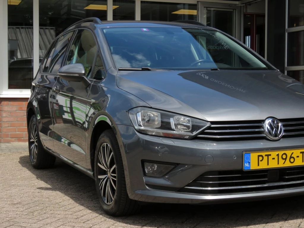 Hoofdafbeelding Volkswagen Golf Sportsvan