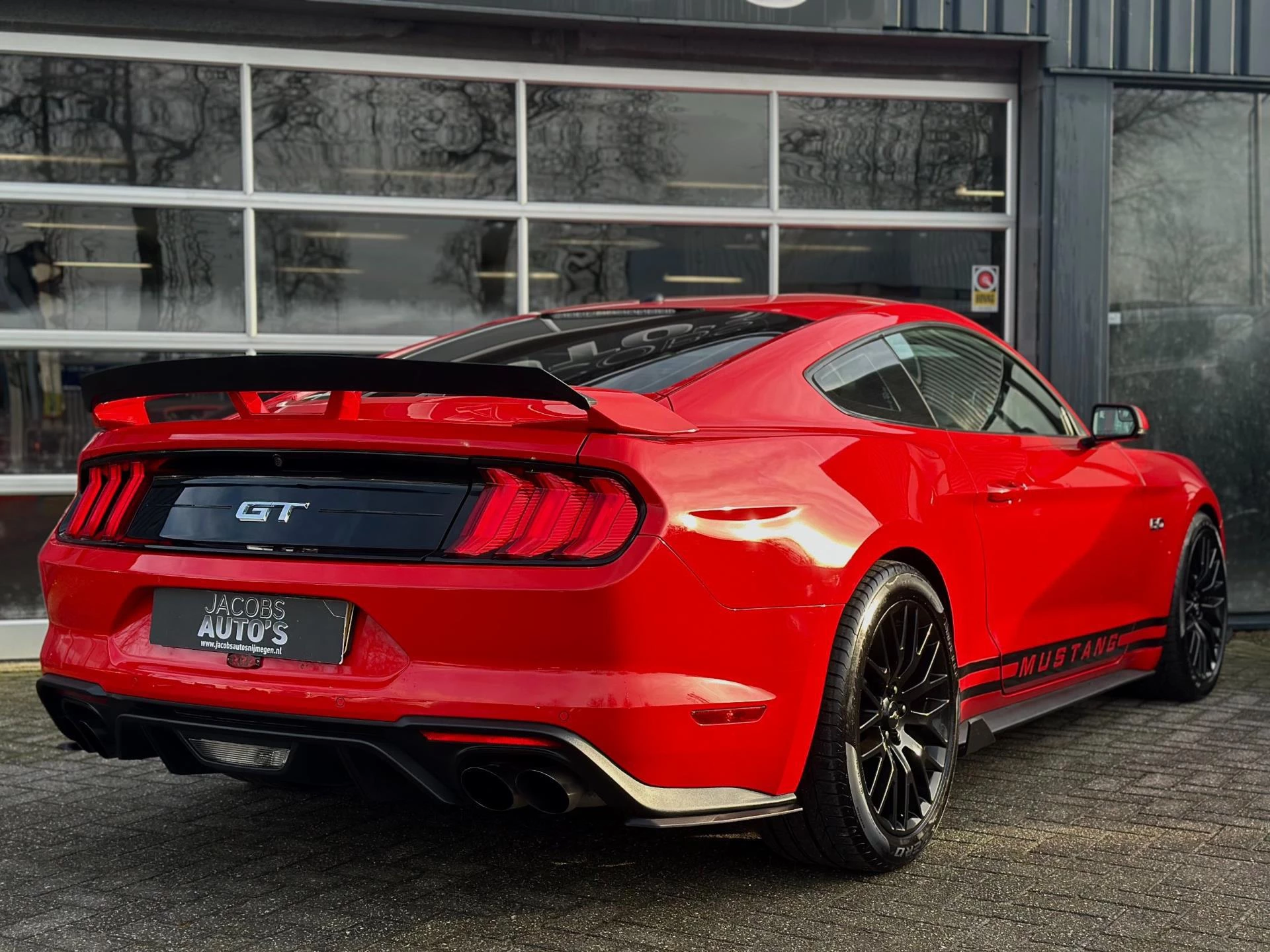 Hoofdafbeelding Ford Mustang