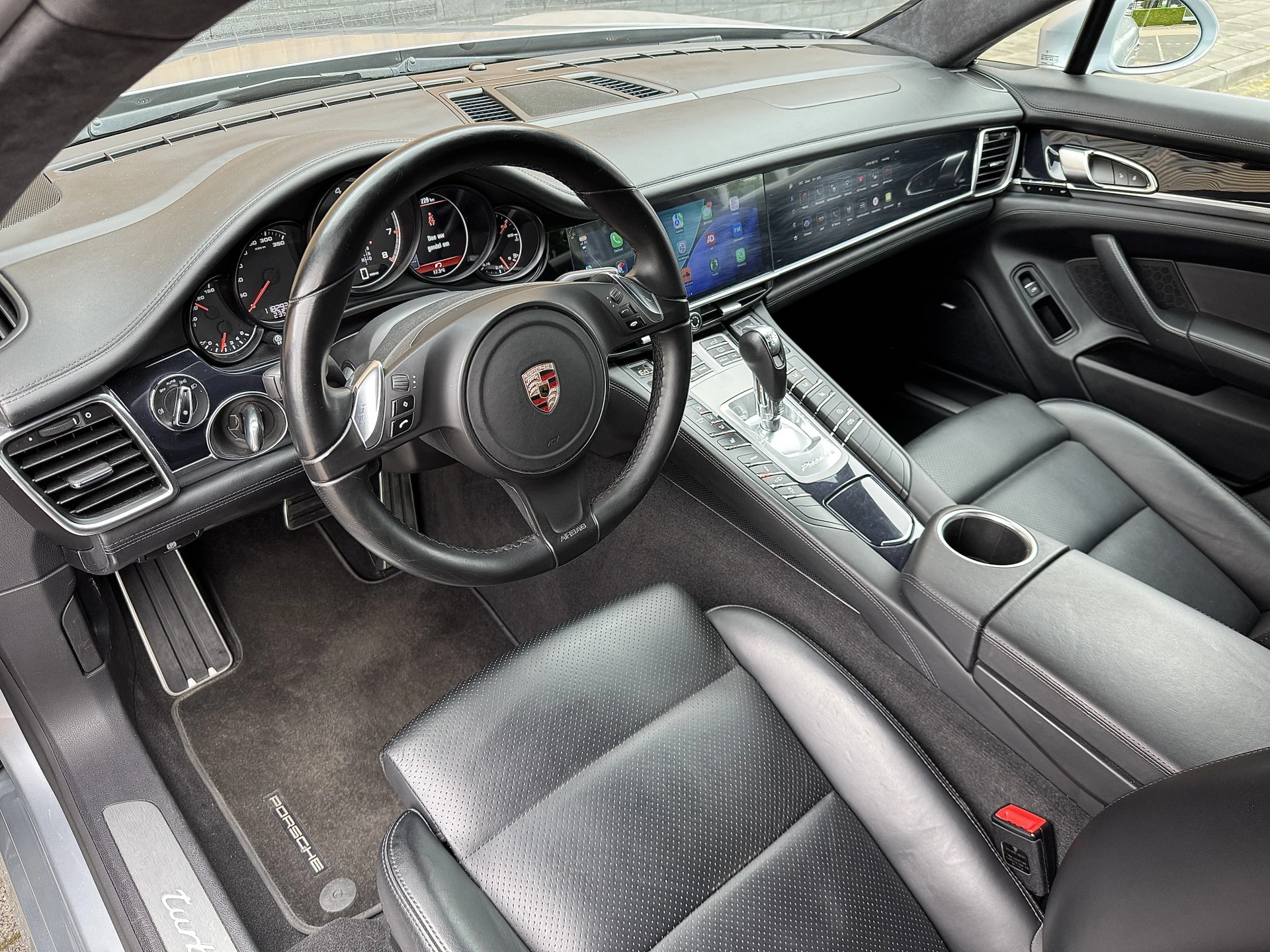 Hoofdafbeelding Porsche Panamera