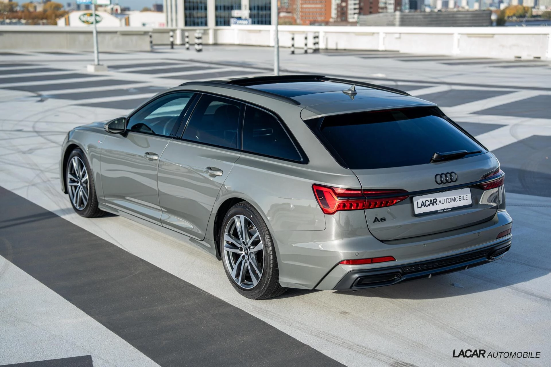 Hoofdafbeelding Audi A6