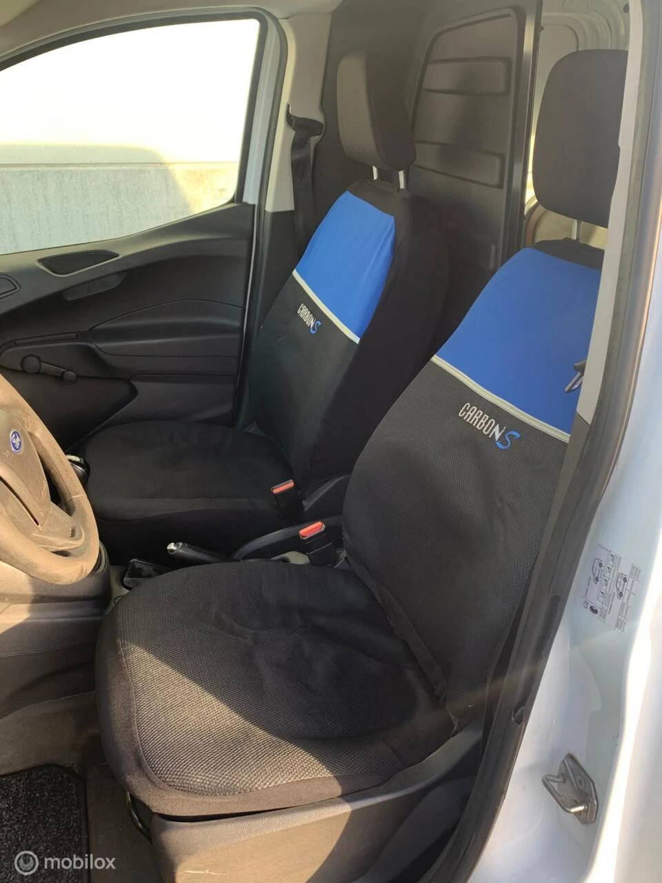 Hoofdafbeelding Ford Transit Courier