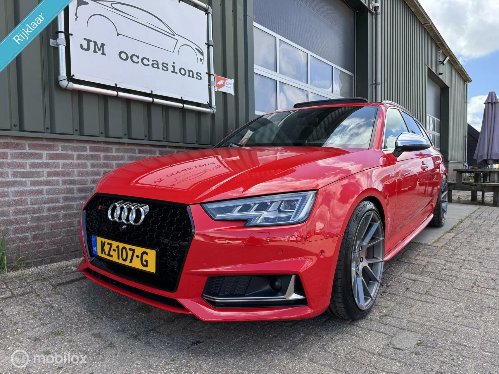 Hoofdafbeelding Audi S4