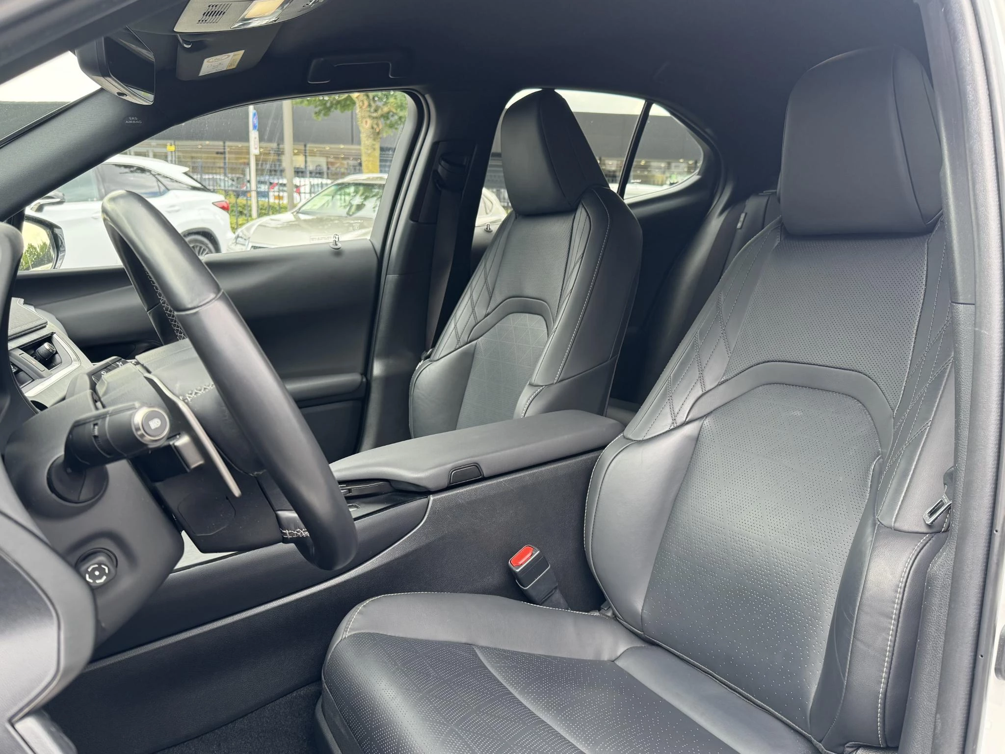 Hoofdafbeelding Lexus UX