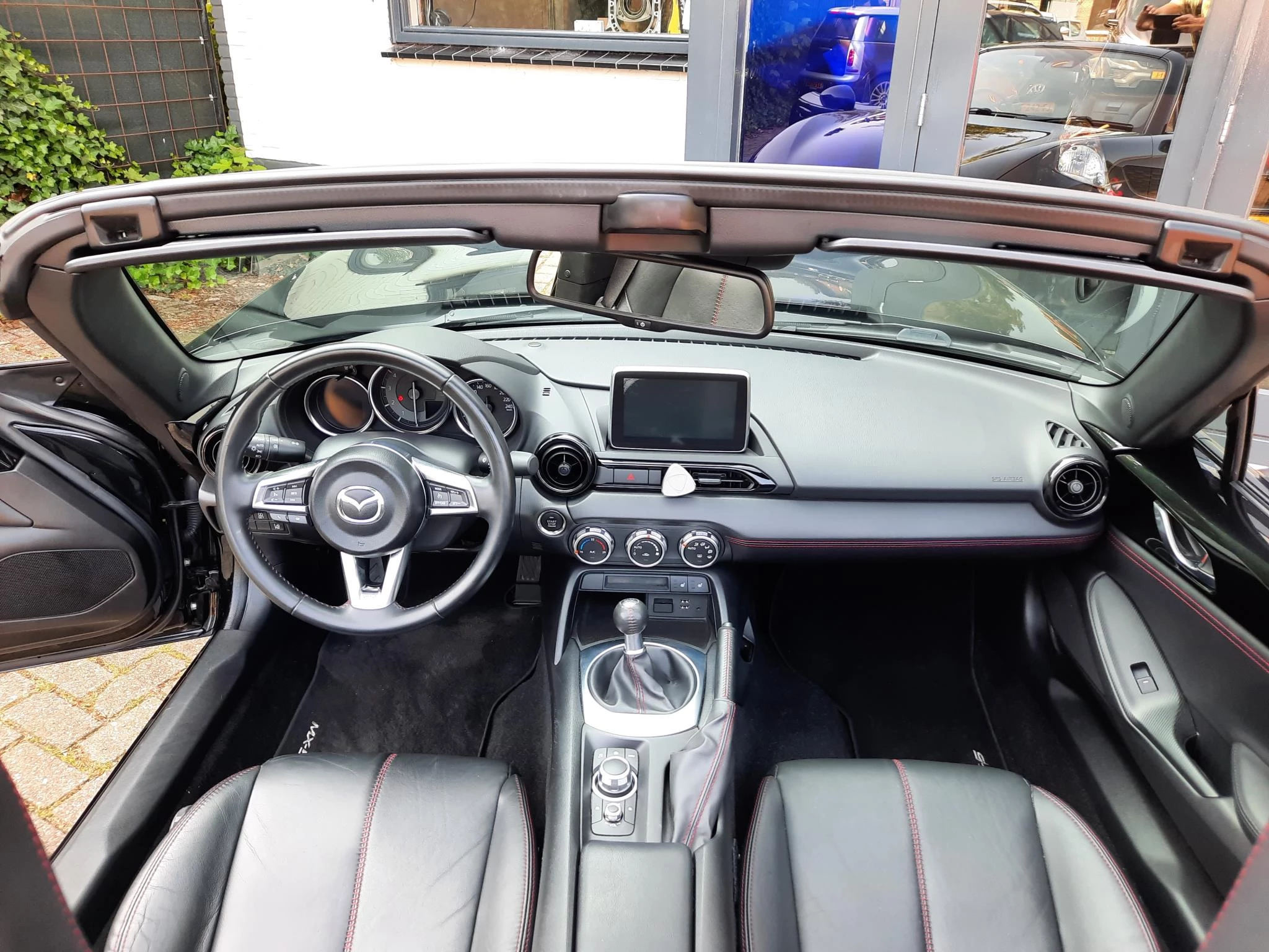 Hoofdafbeelding Mazda MX-5