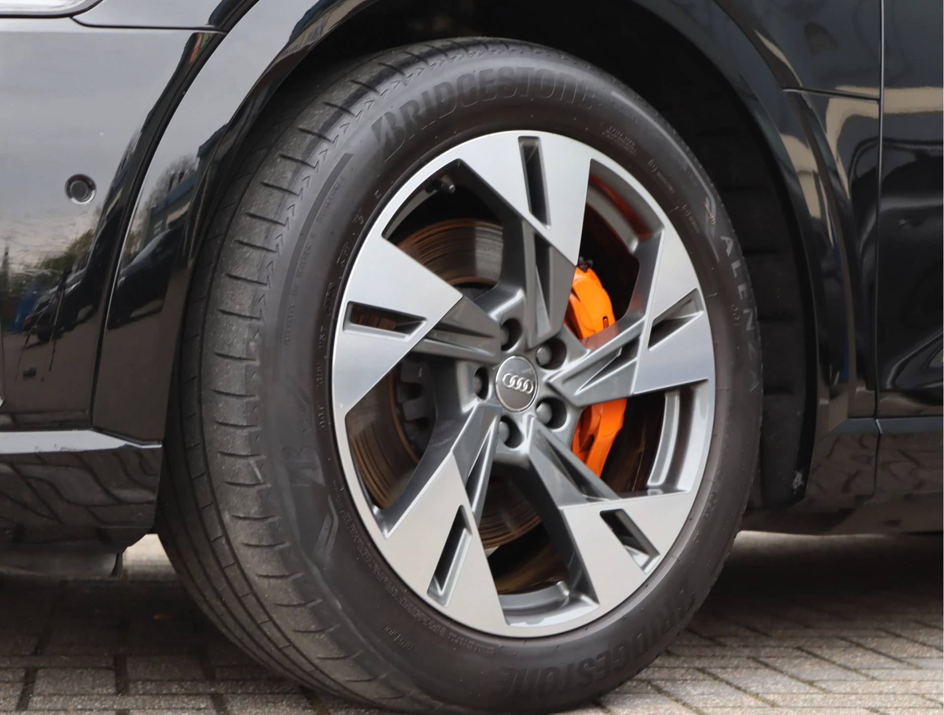 Hoofdafbeelding Audi e-tron