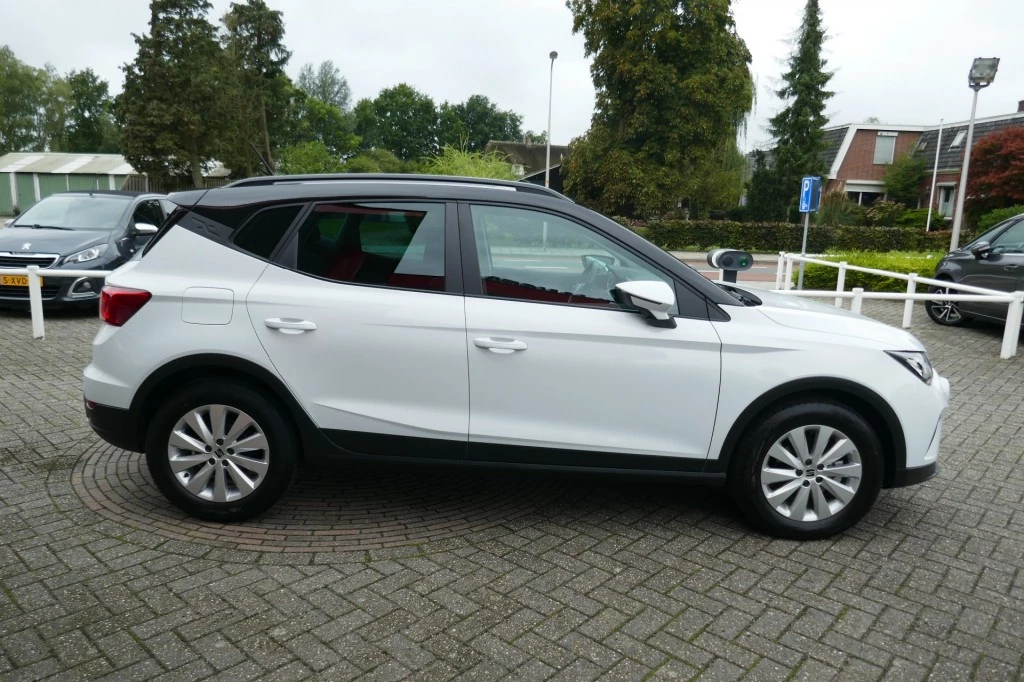 Hoofdafbeelding SEAT Arona