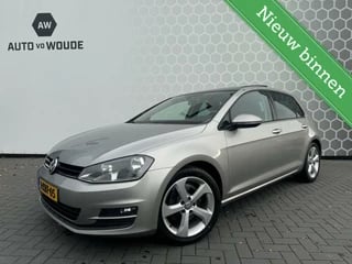 Volkswagen Golf 1.2 TSI Highline Panoramadak Trekhaak NAP