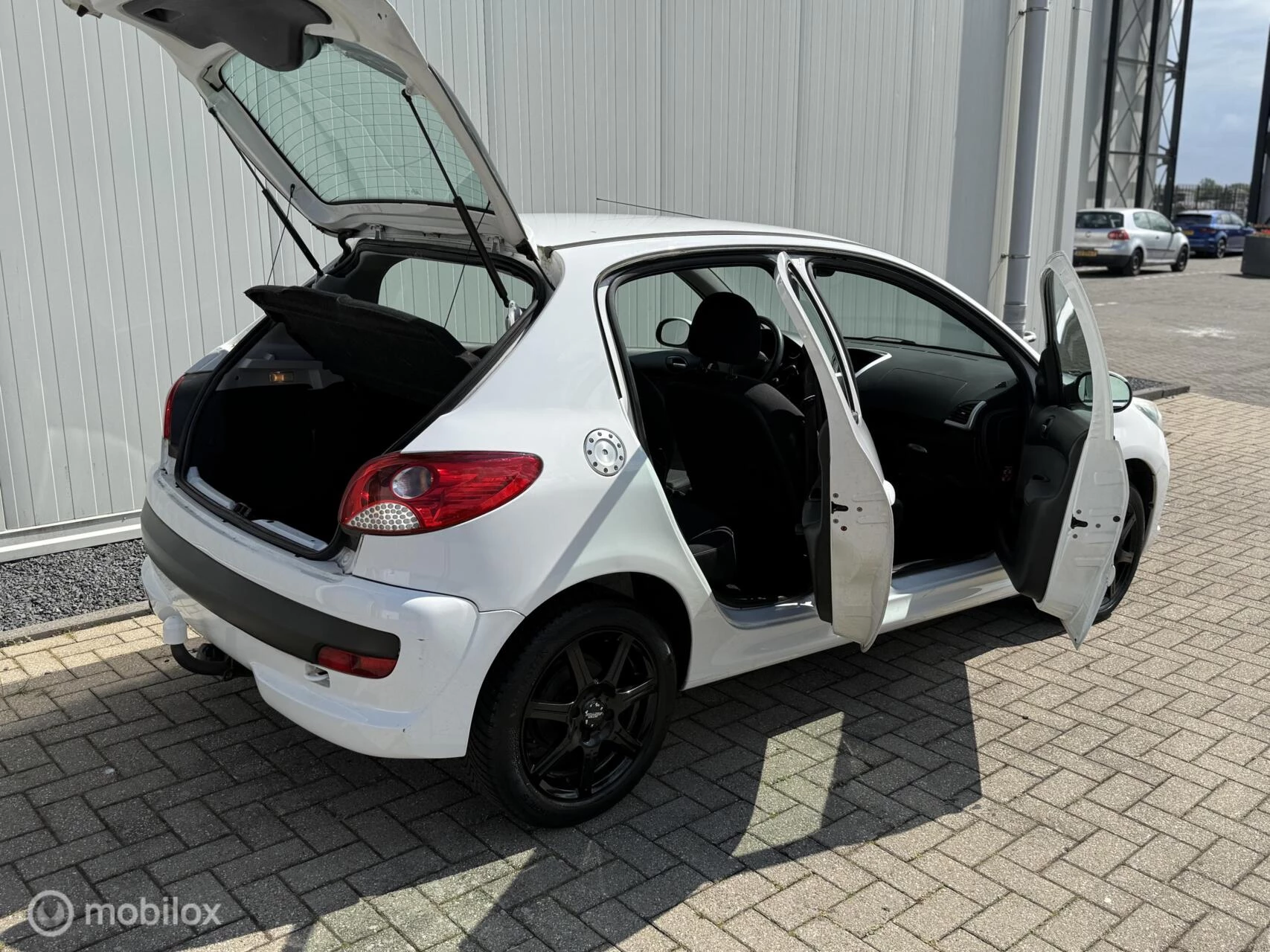 Hoofdafbeelding Peugeot 206
