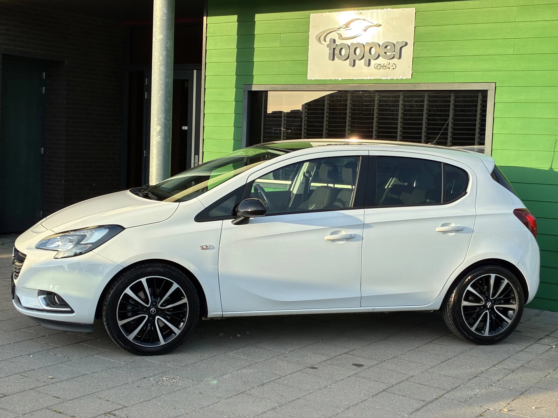 Hoofdafbeelding Opel Corsa