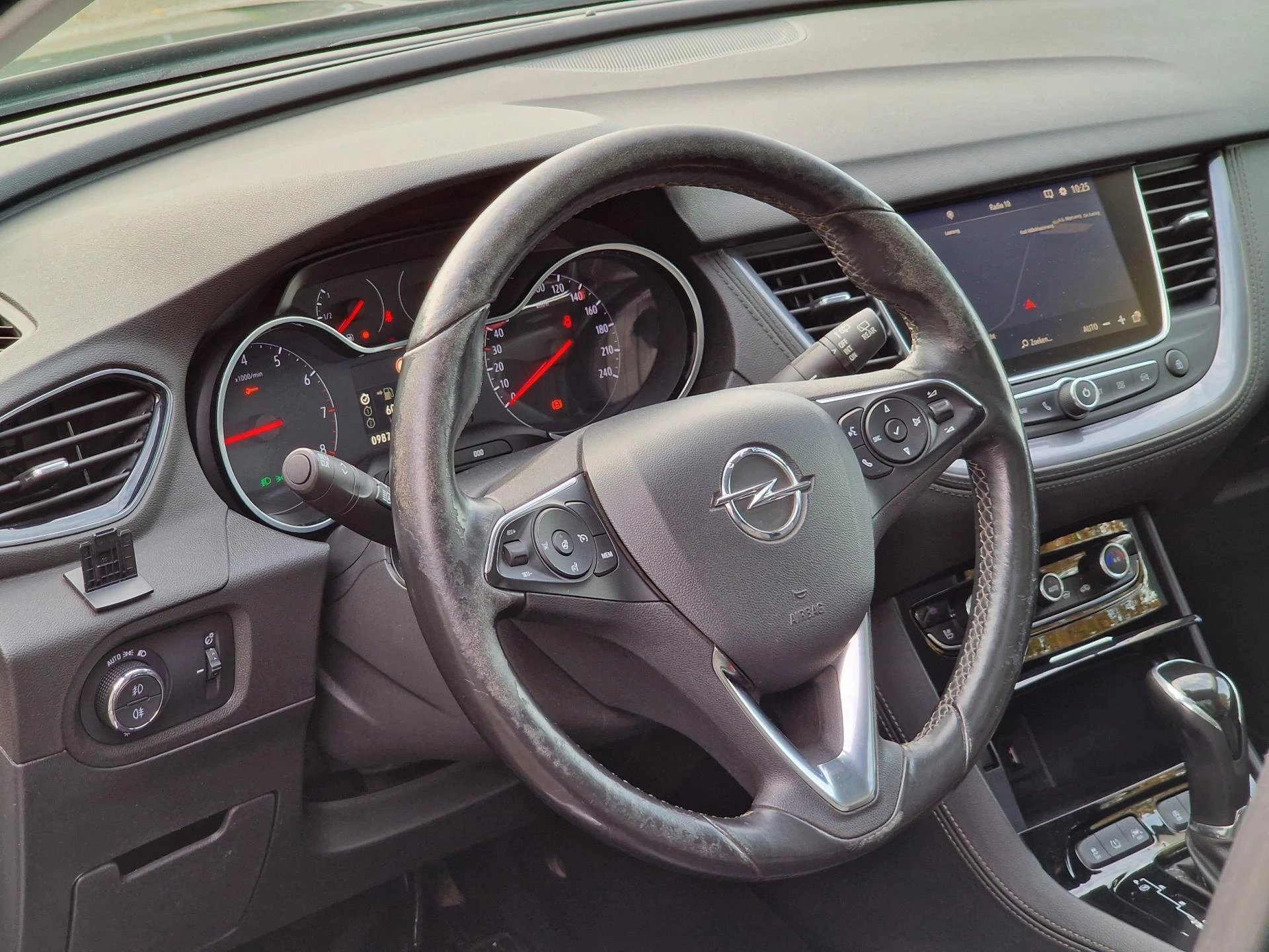 Hoofdafbeelding Opel Grandland X