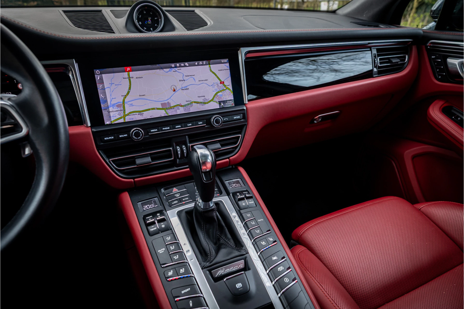 Hoofdafbeelding Porsche Macan