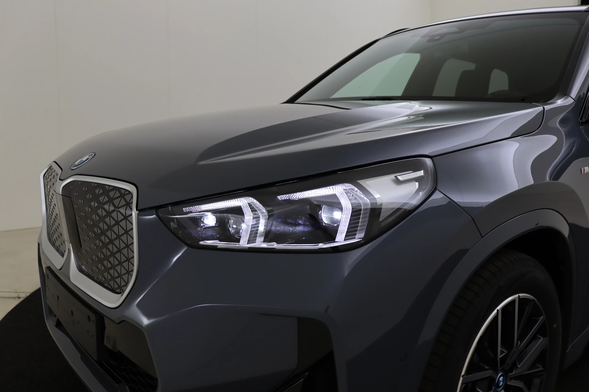 Hoofdafbeelding BMW iX1