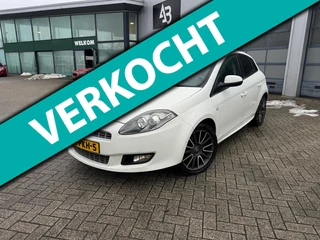 Hoofdafbeelding Fiat Bravo Fiat Bravo 1.4 T-Jet Dynamic (Panoramadak, Airco, Inruilkoopje)