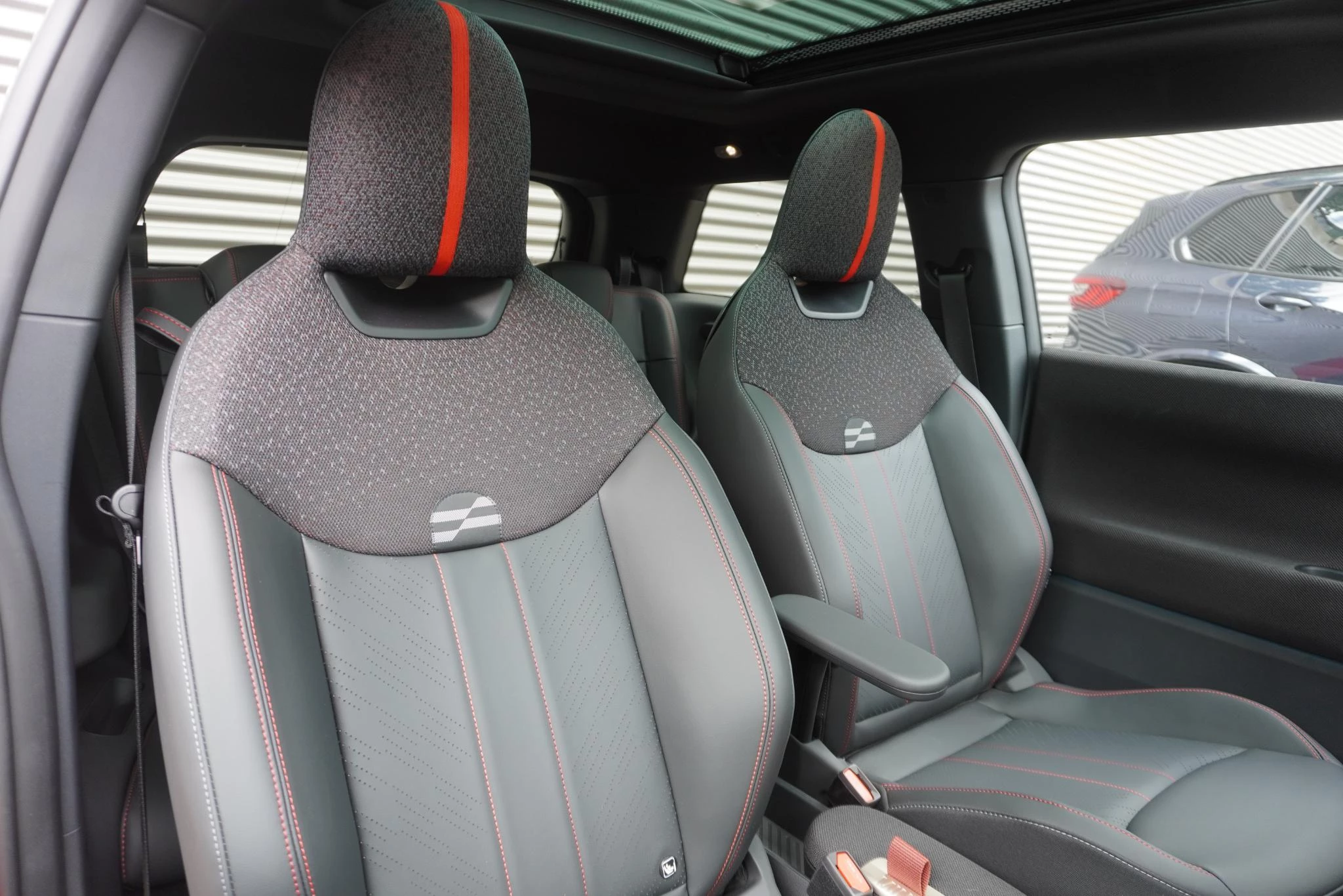 Hoofdafbeelding MINI 3-deurs
