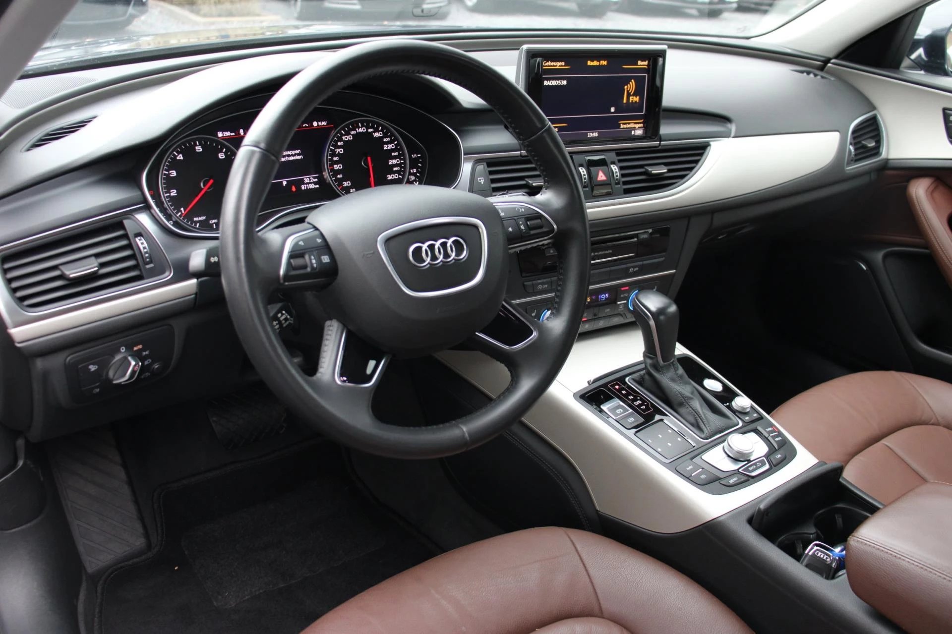 Hoofdafbeelding Audi A6