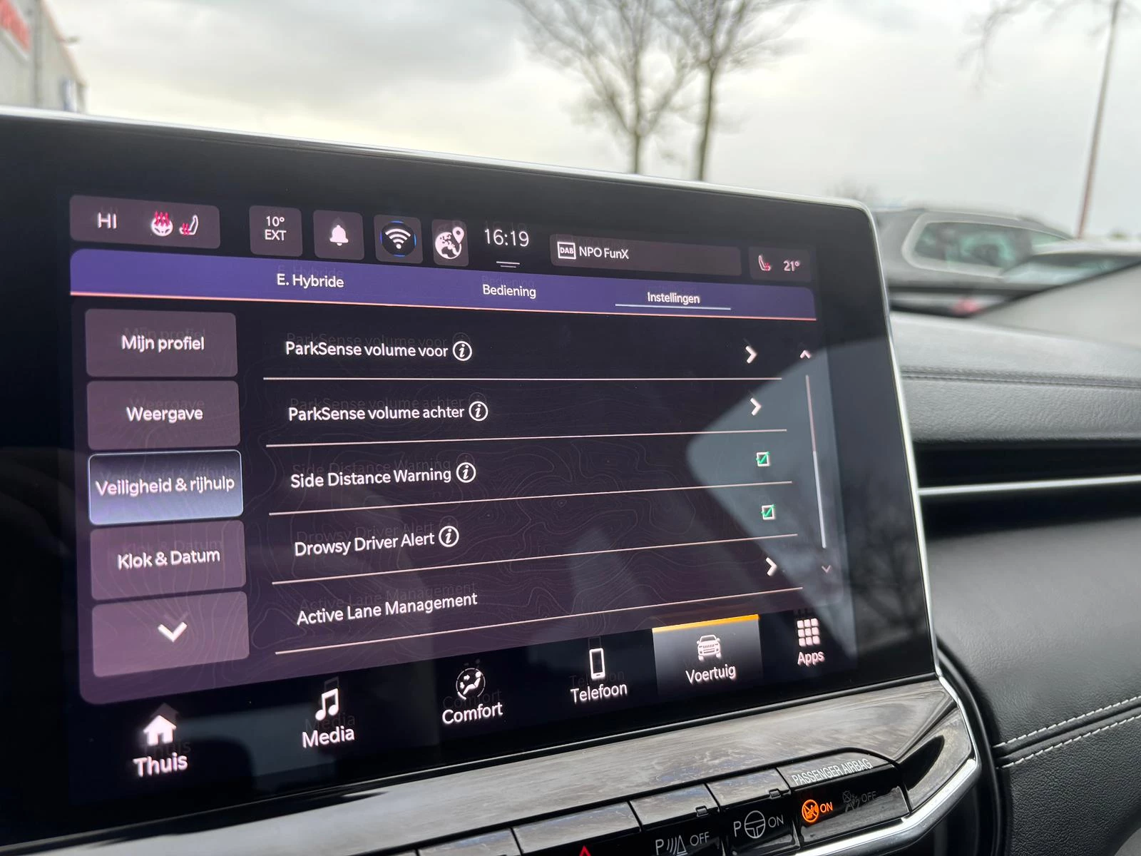 Hoofdafbeelding Jeep Compass