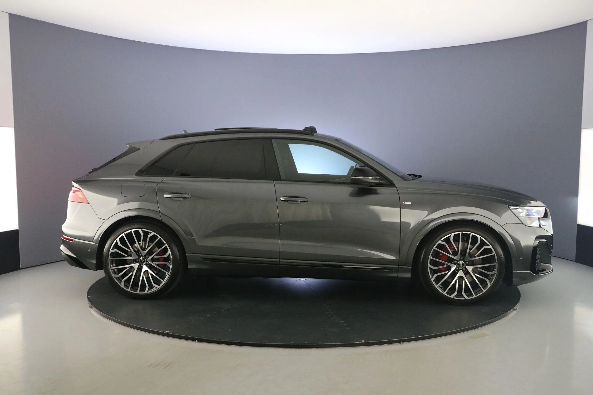 Hoofdafbeelding Audi Q8