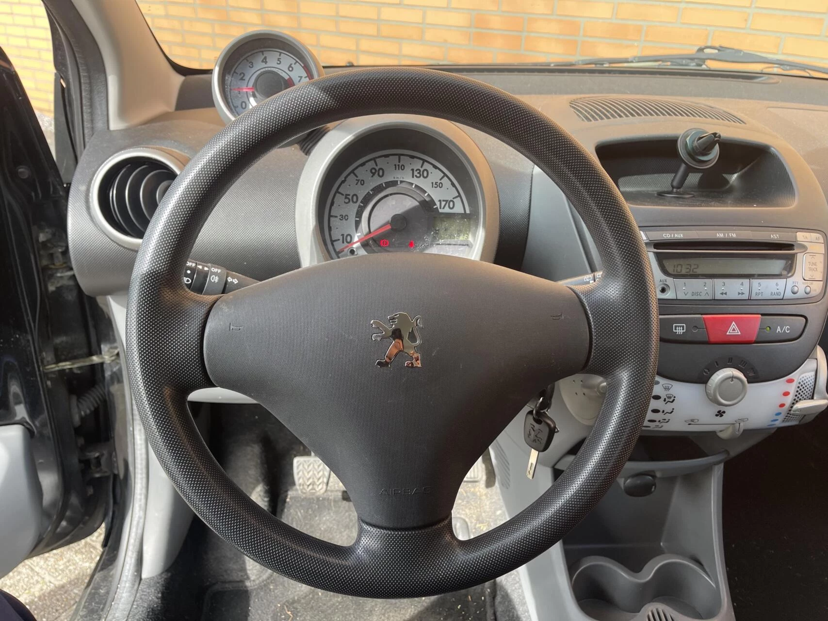 Hoofdafbeelding Peugeot 107