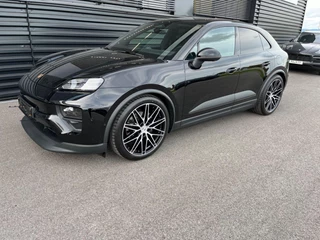 Porsche Macan 4 | Pano |