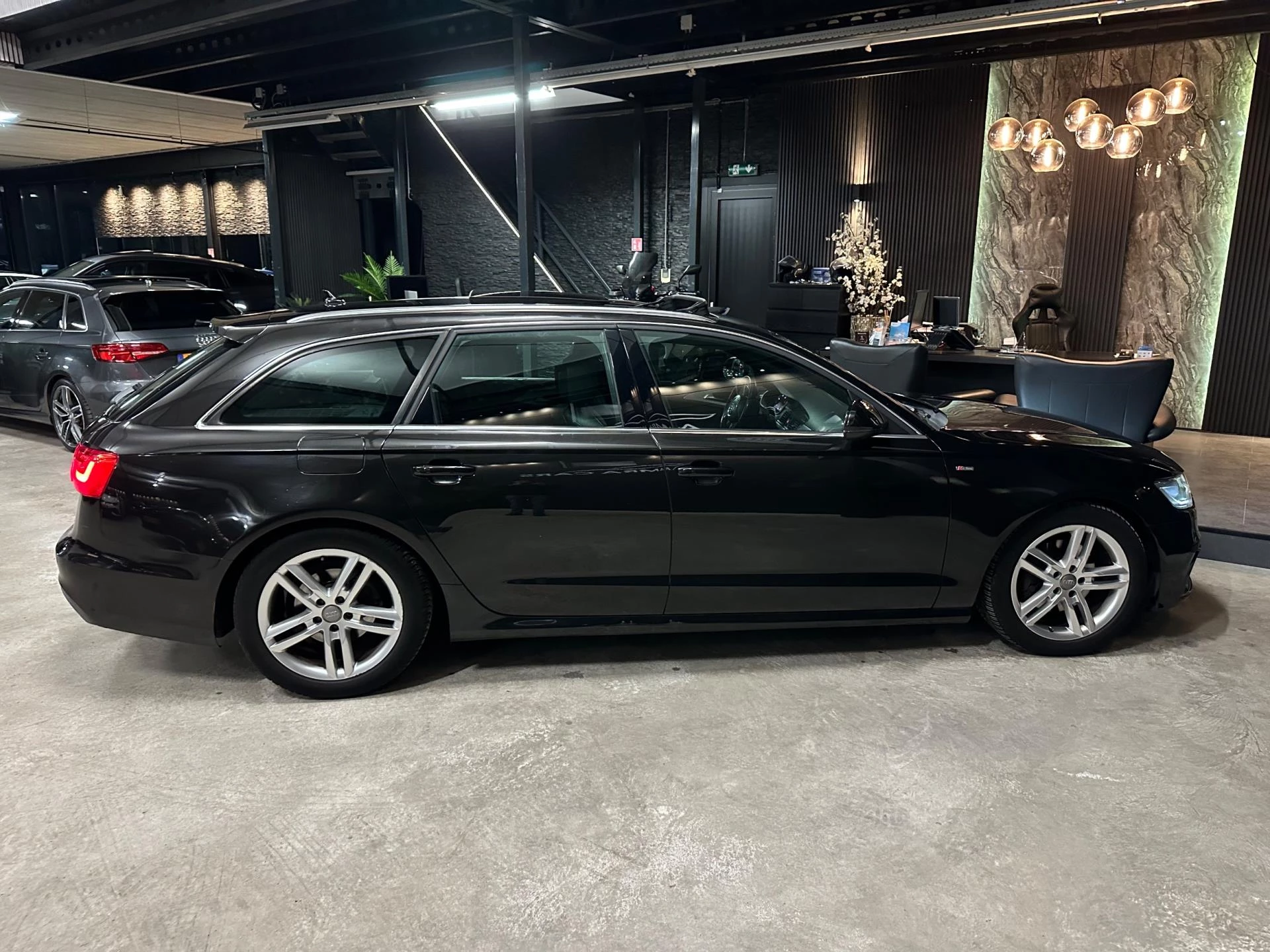 Hoofdafbeelding Audi A6