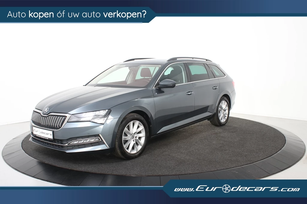 Hoofdafbeelding Škoda Superb