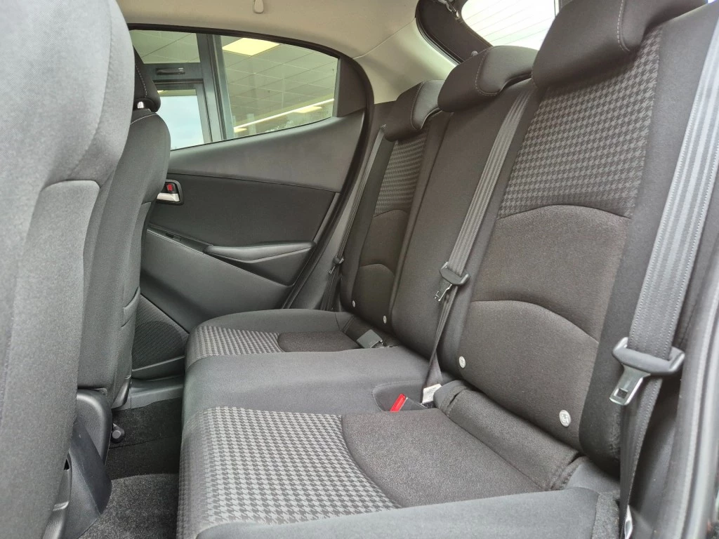 Hoofdafbeelding Mazda 2