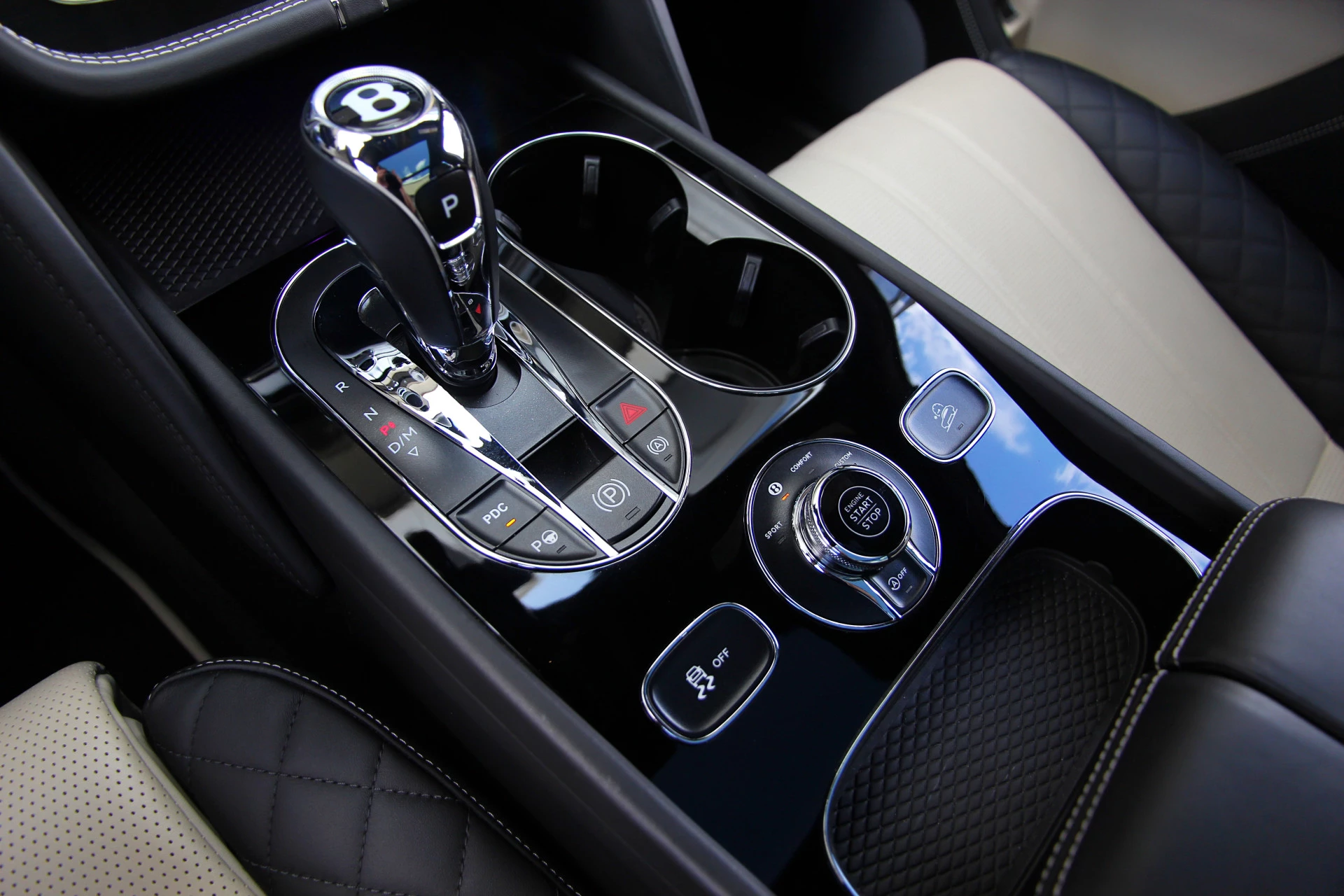 Hoofdafbeelding Bentley Bentayga