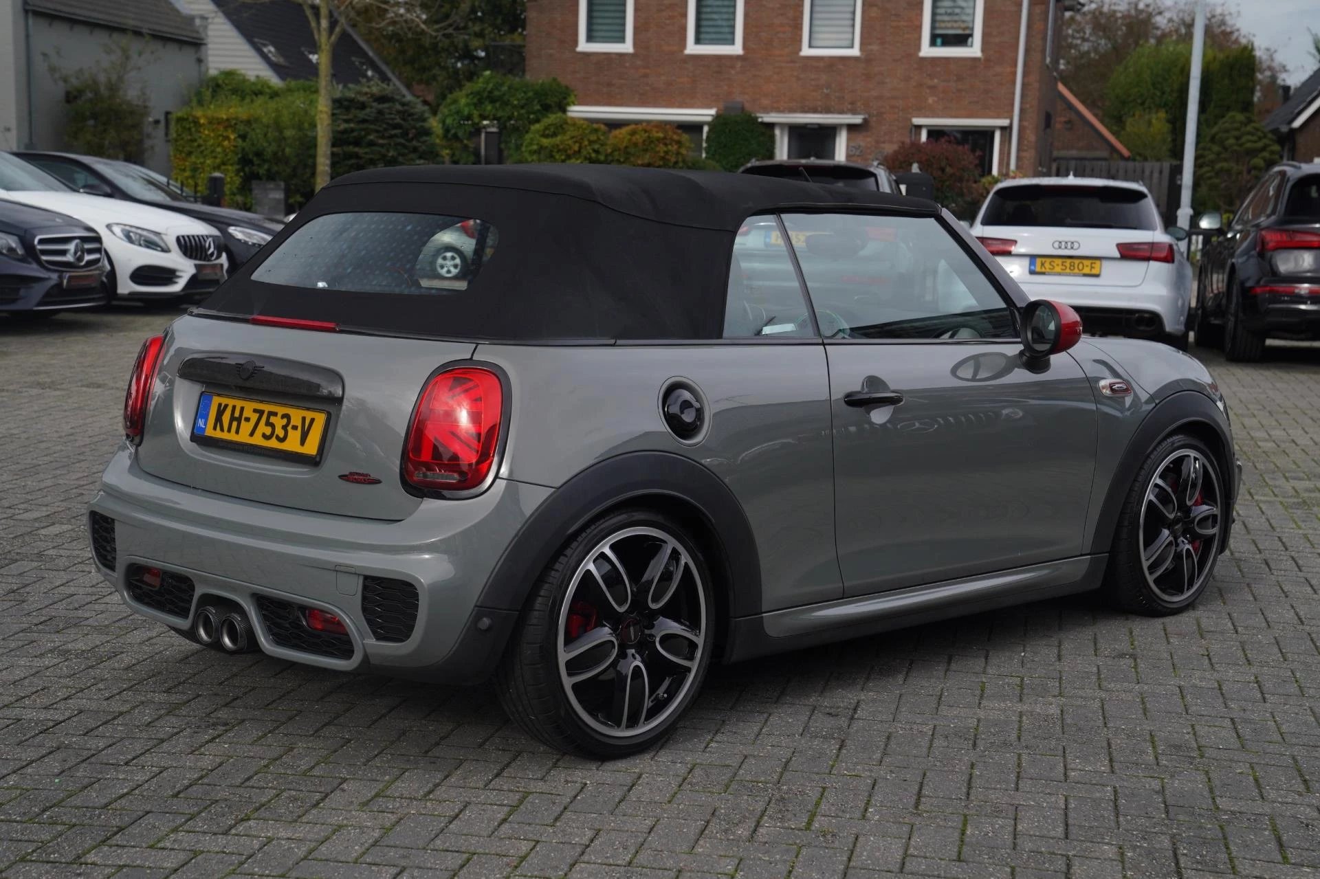 Hoofdafbeelding MINI Cooper Cabrio