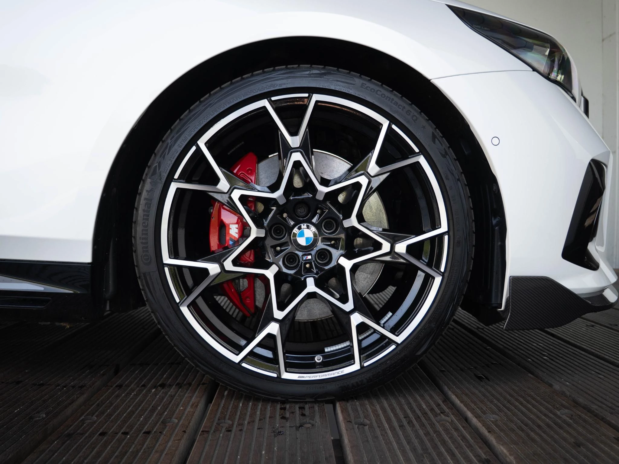 Hoofdafbeelding BMW i5