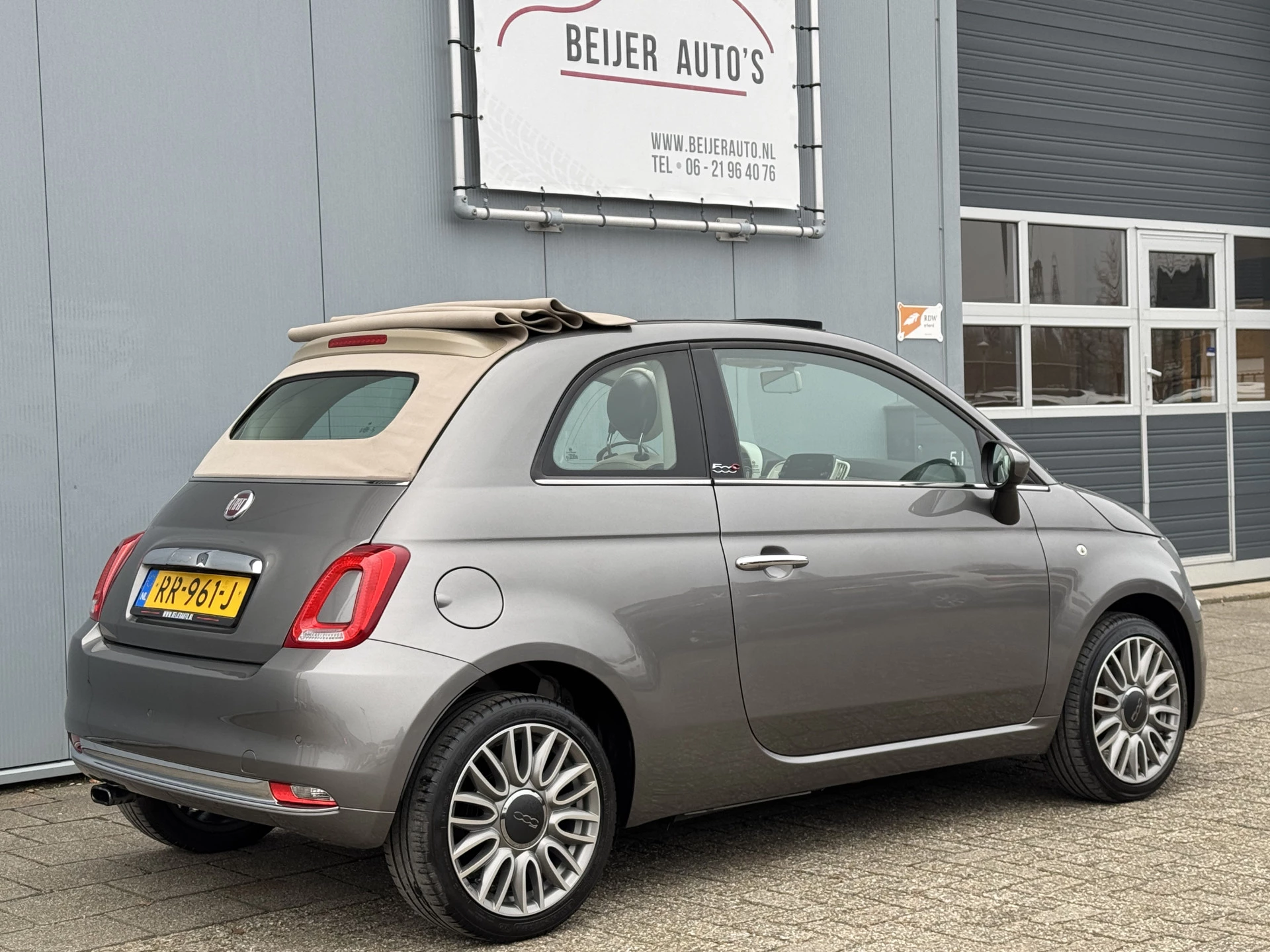 Hoofdafbeelding Fiat 500C