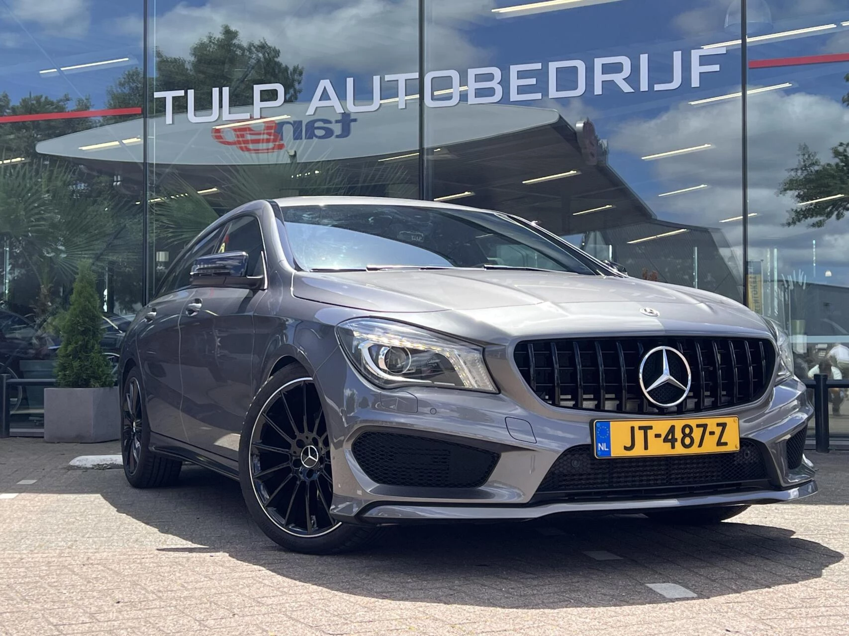 Hoofdafbeelding Mercedes-Benz CLA