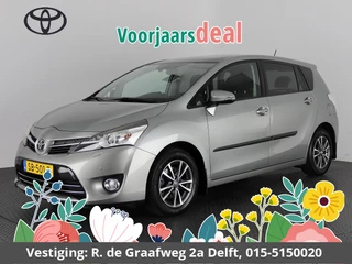Toyota Verso 1.8 VVT-i Dynamic Business | Dealer onderhouden | Panoramadak | Trekhaak | Parkeersensoren |