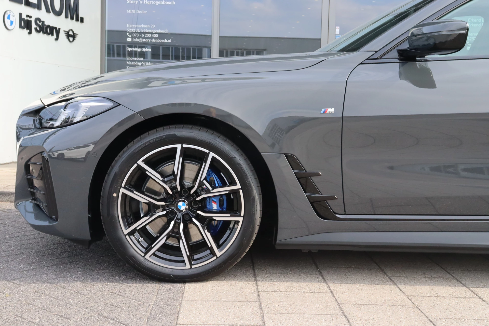 Hoofdafbeelding BMW i4