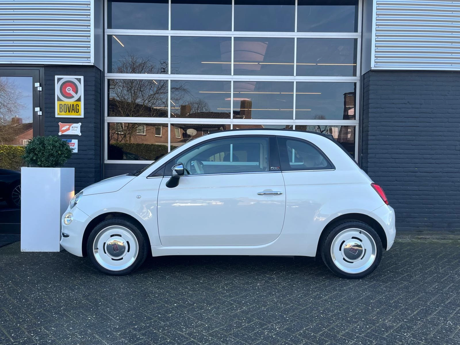 Hoofdafbeelding Fiat 500C