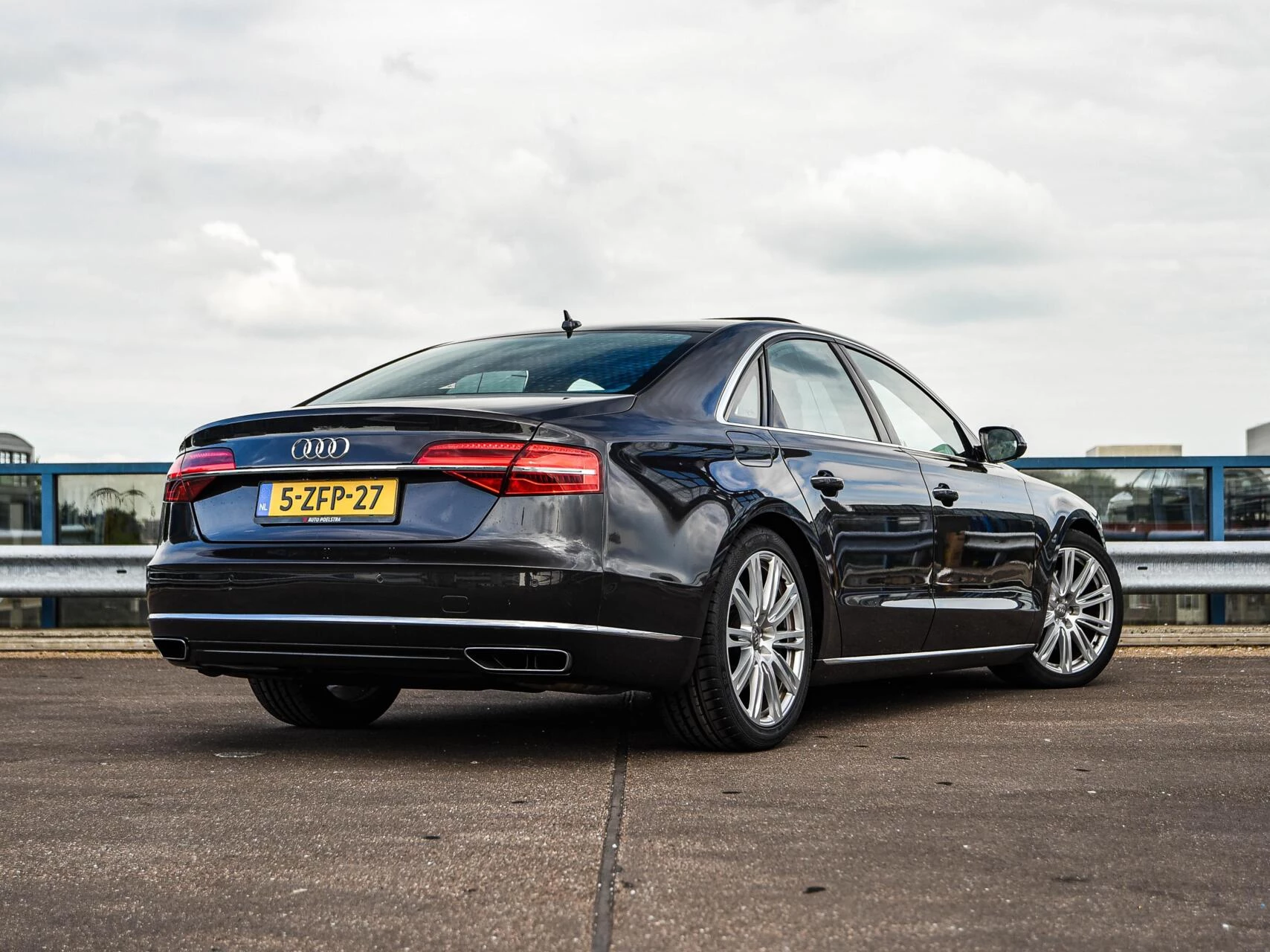 Hoofdafbeelding Audi A8