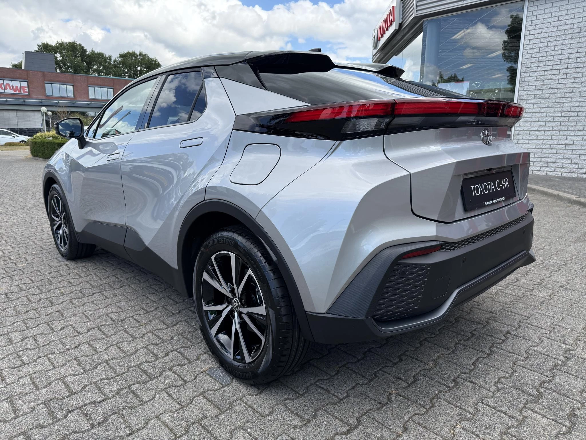 Hoofdafbeelding Toyota C-HR