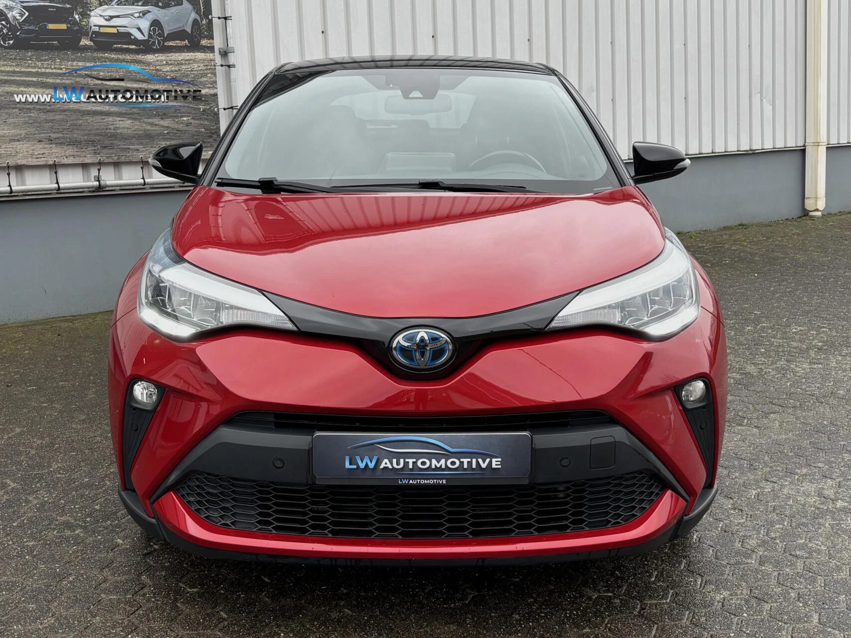 Hoofdafbeelding Toyota C-HR