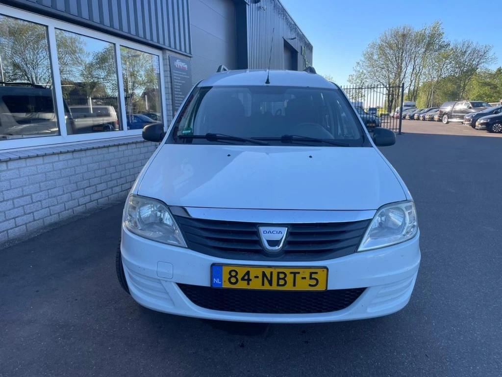 Hoofdafbeelding Dacia Logan