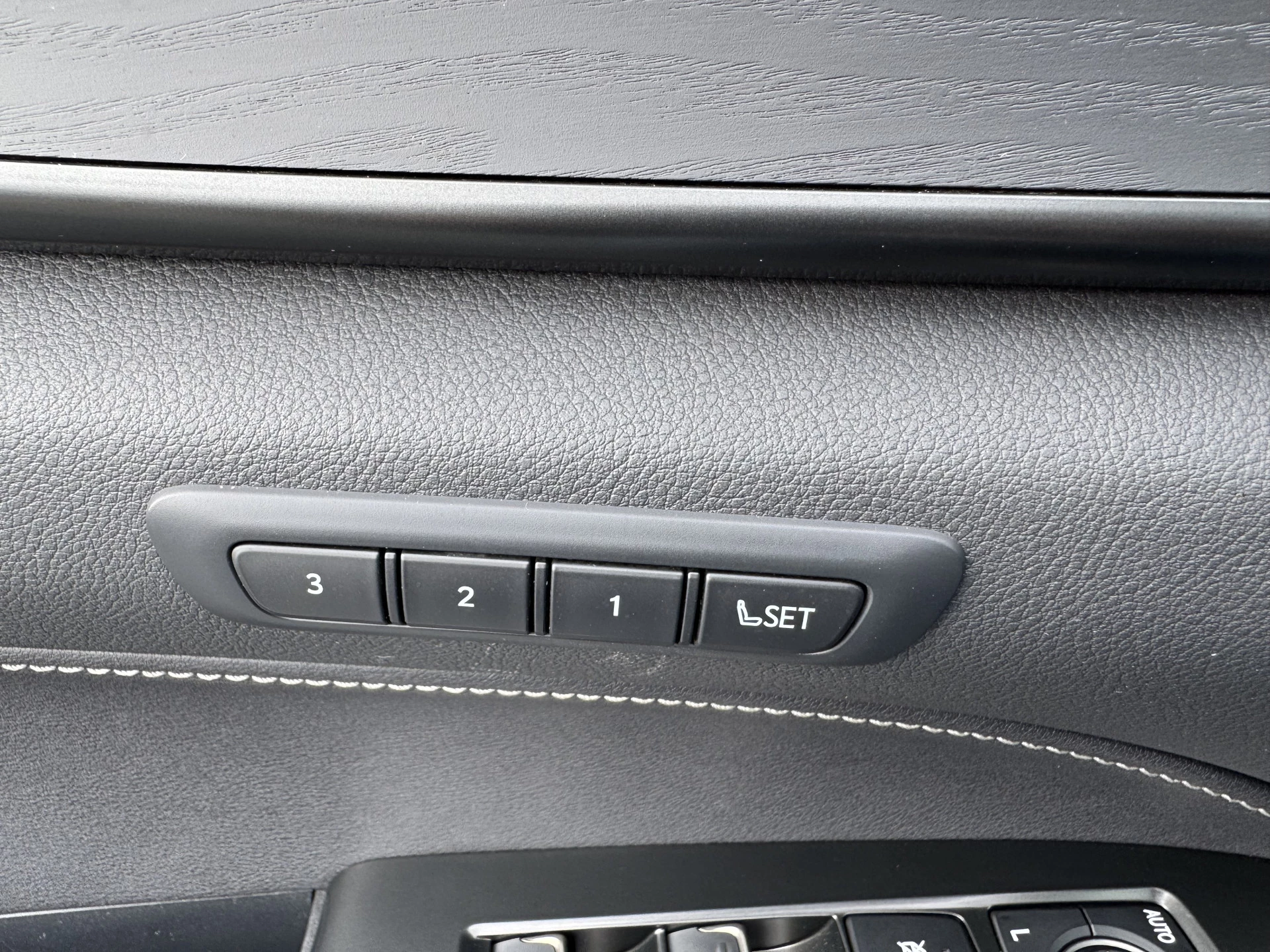 Hoofdafbeelding Lexus NX