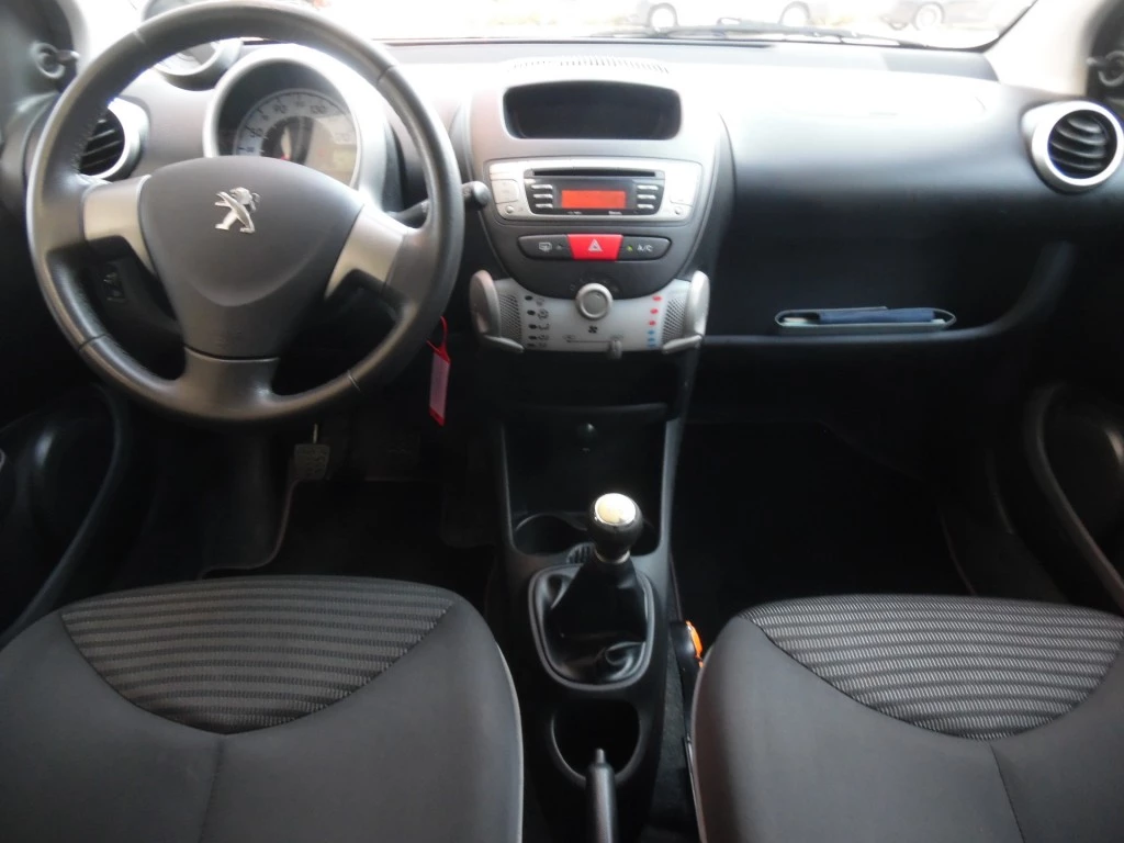 Hoofdafbeelding Peugeot 107