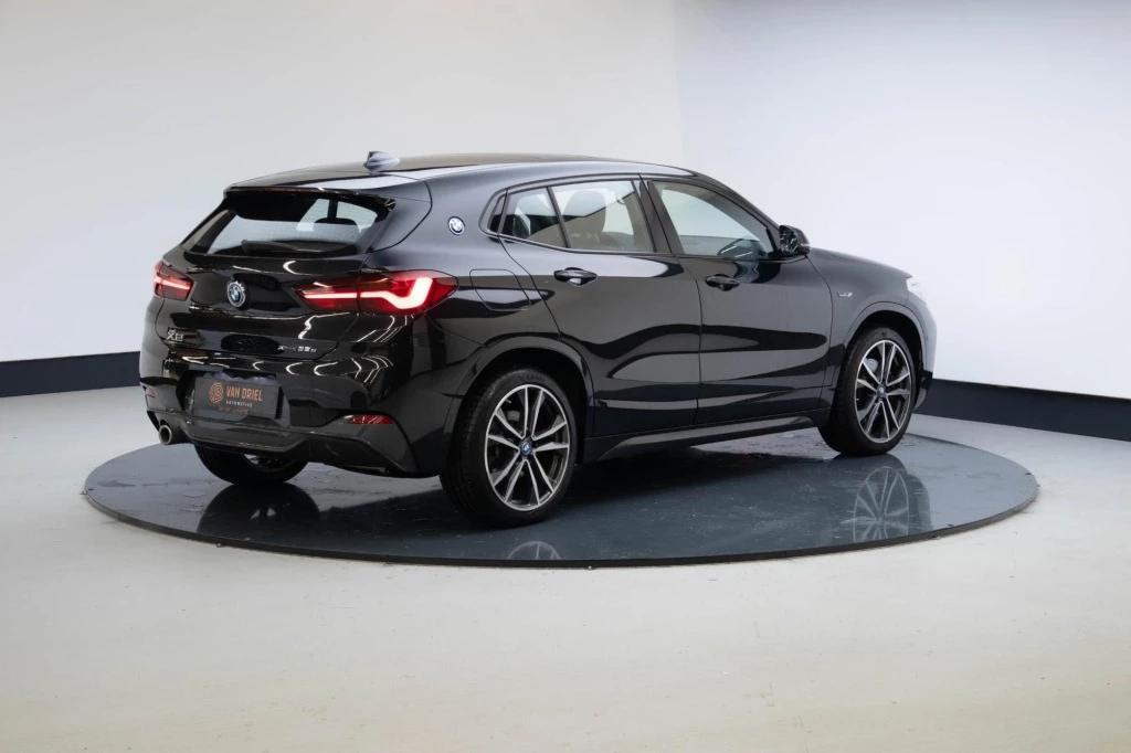 Hoofdafbeelding BMW X2