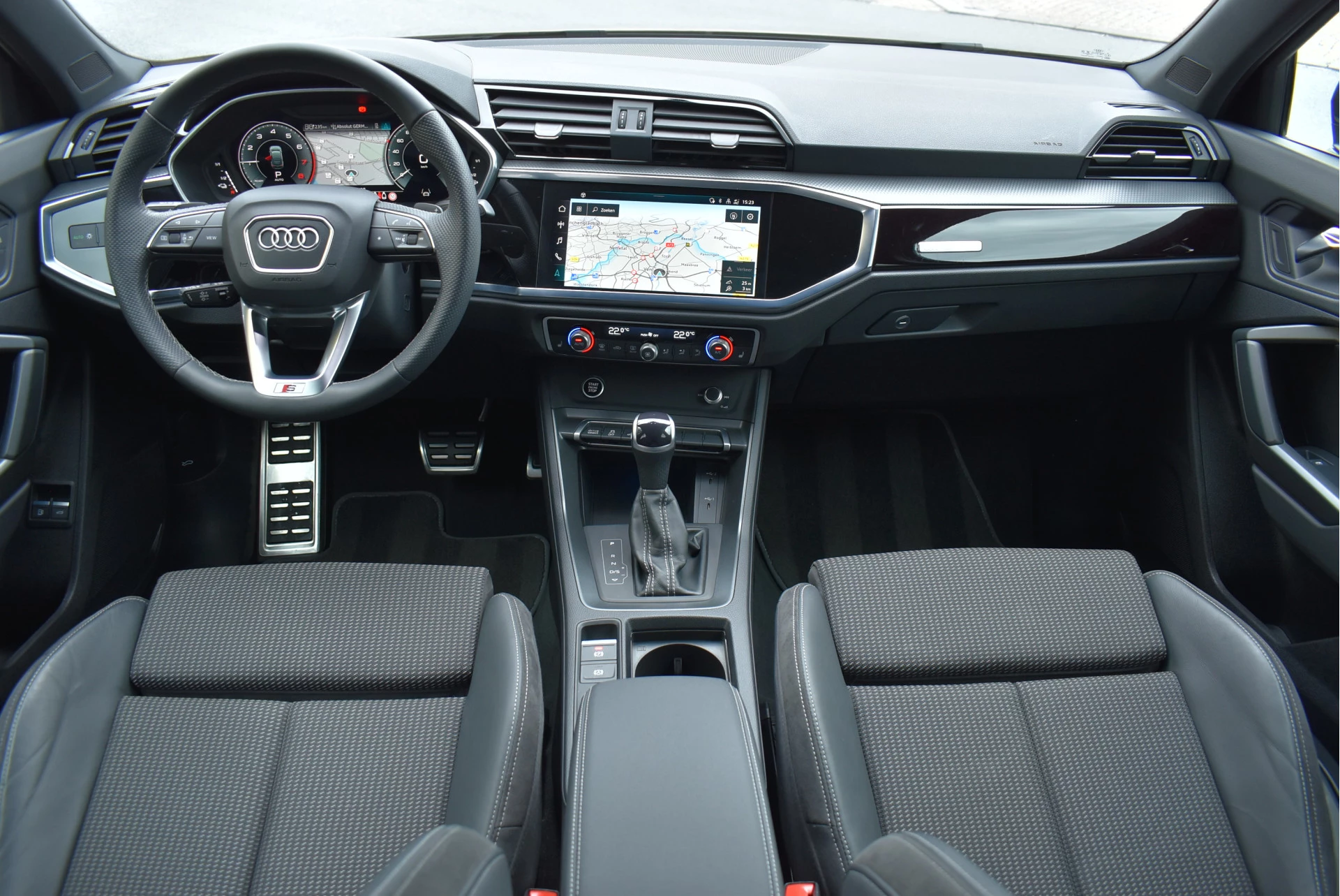 Hoofdafbeelding Audi Q3