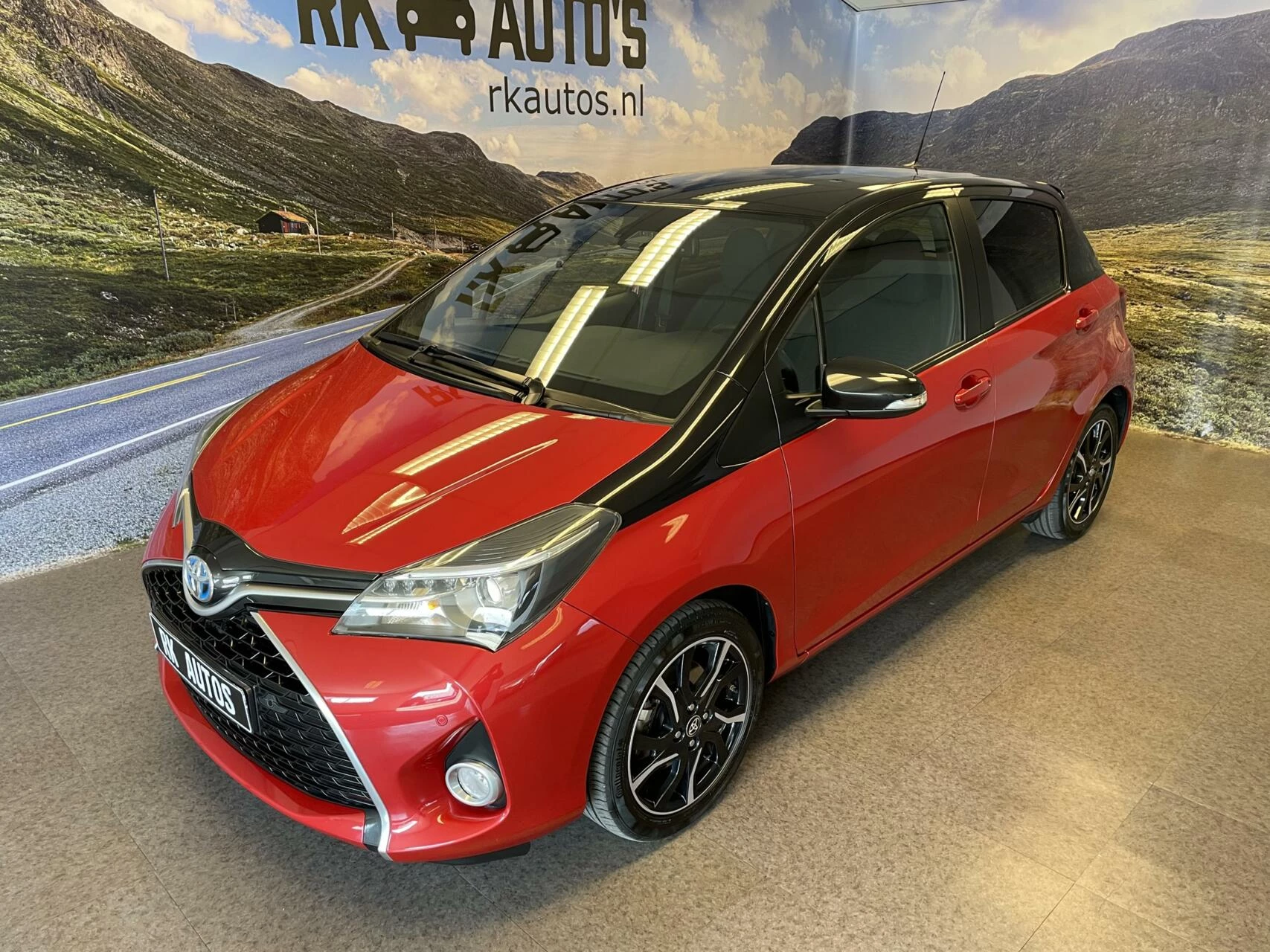 Hoofdafbeelding Toyota Yaris