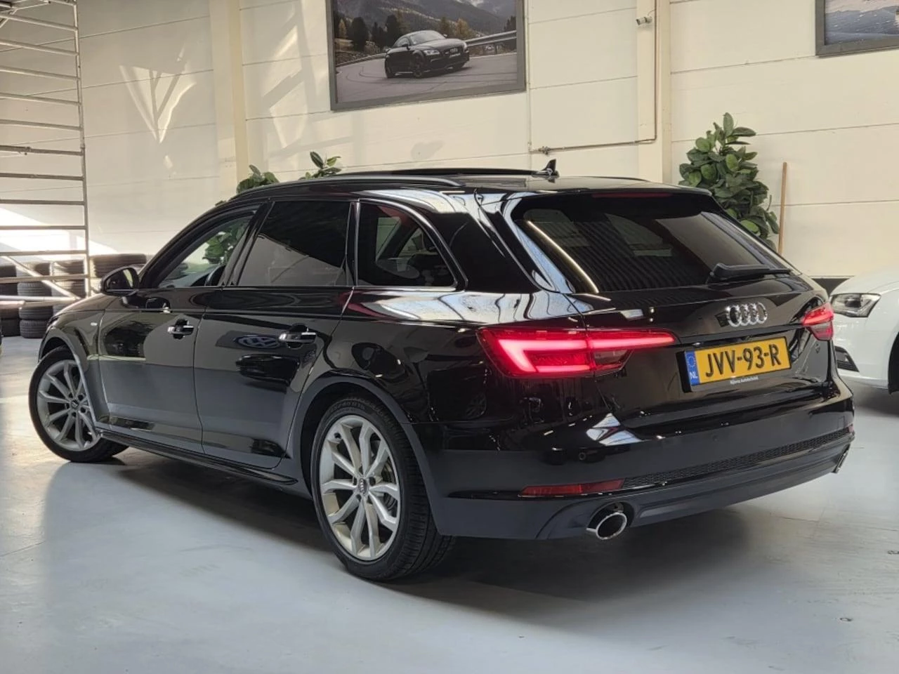 Hoofdafbeelding Audi A4