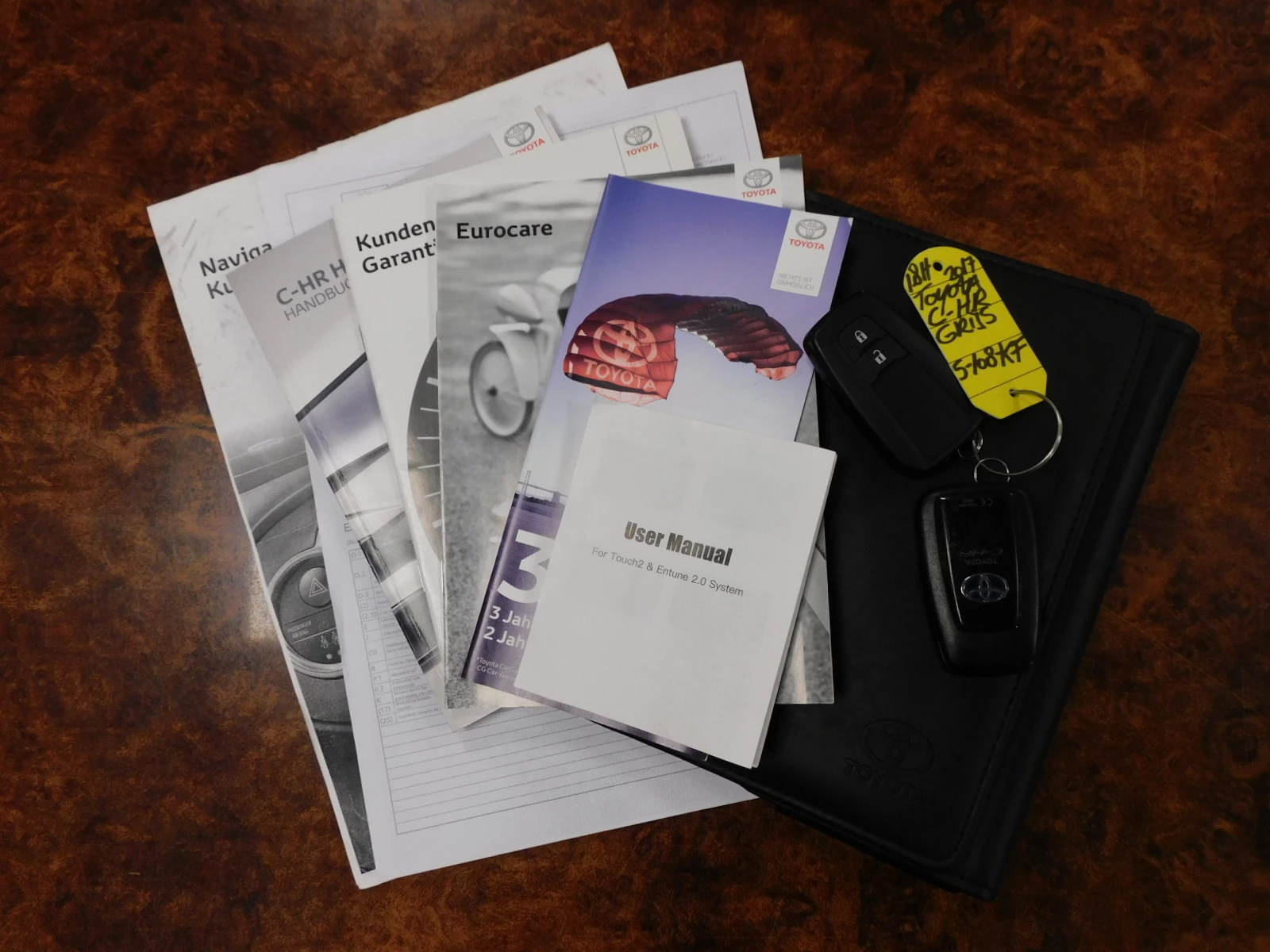 Hoofdafbeelding Toyota C-HR